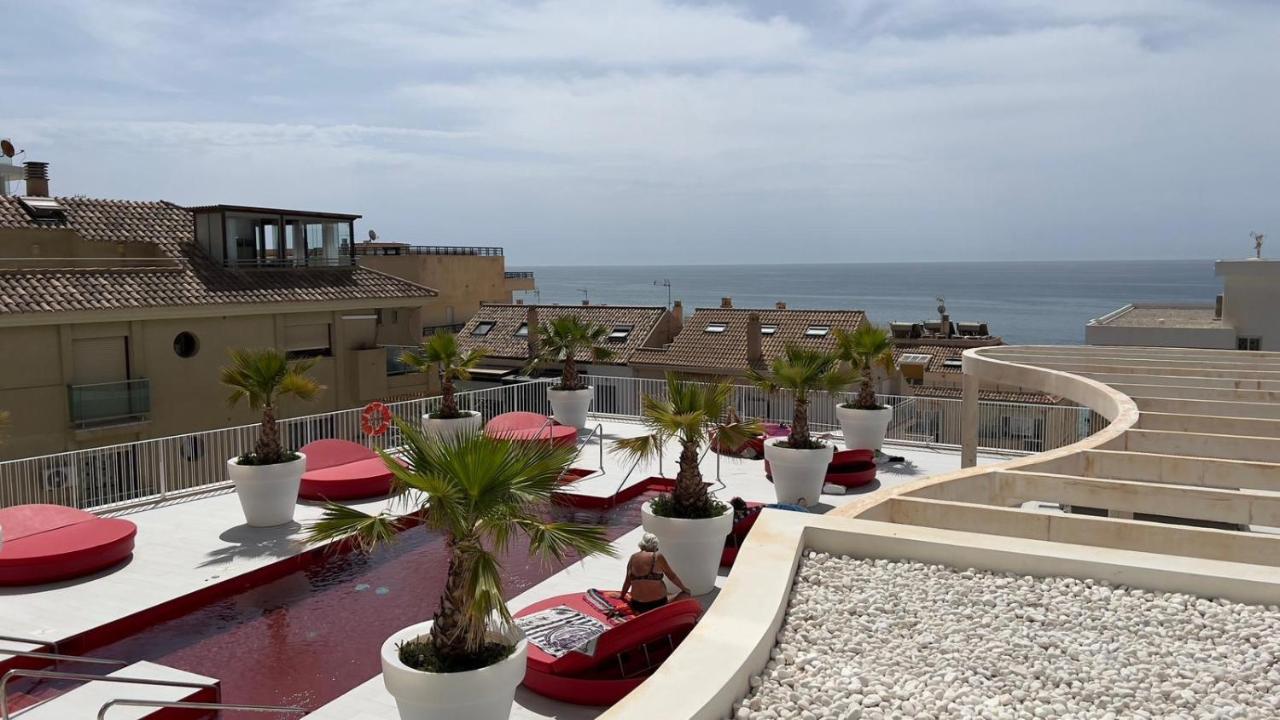 2Bedroom beach Front unit WAVE COLLECTION Fuengirola Buitenkant foto